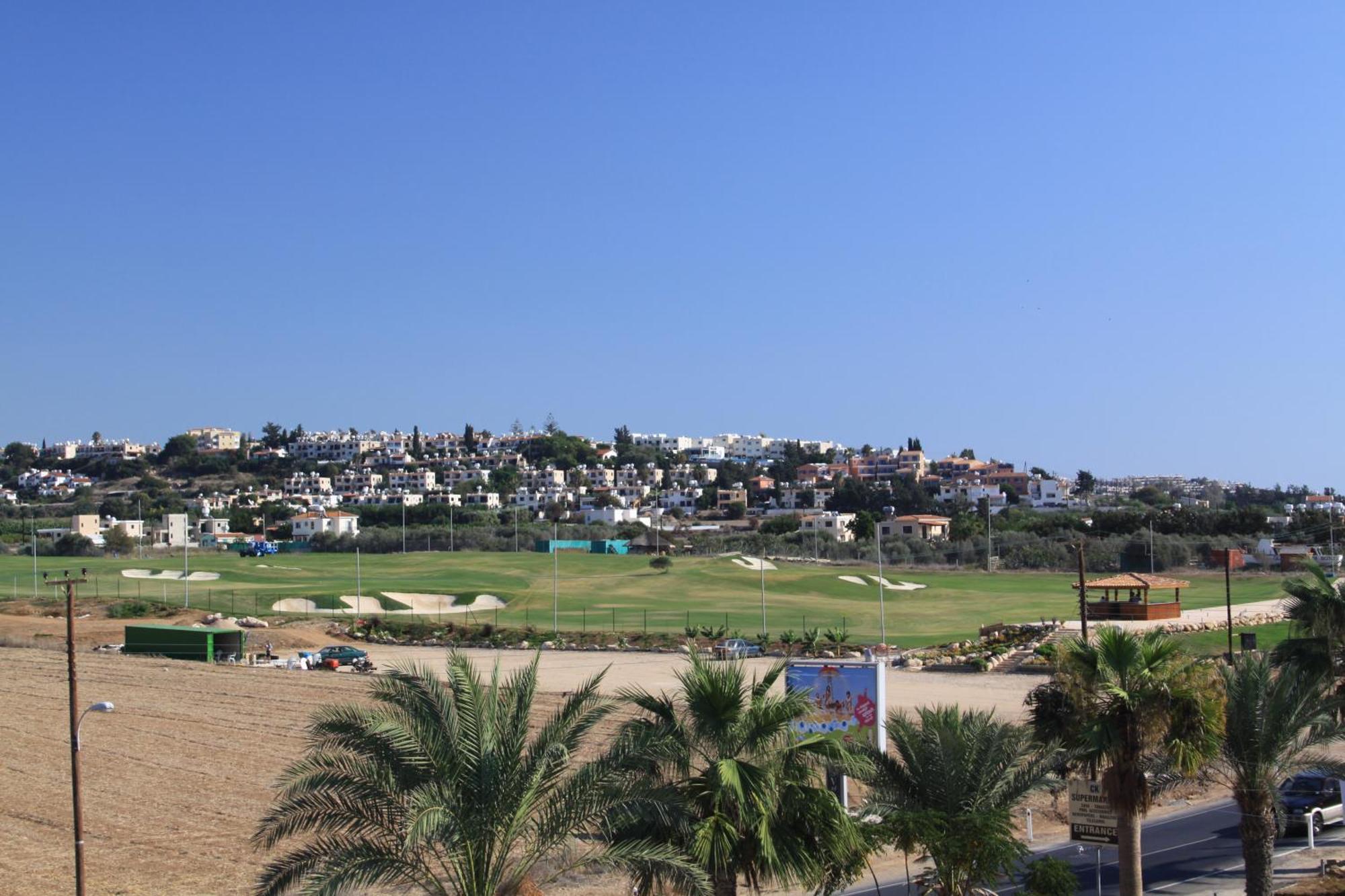 Helios Bay Hotel And Suites Paphos Exterior photo